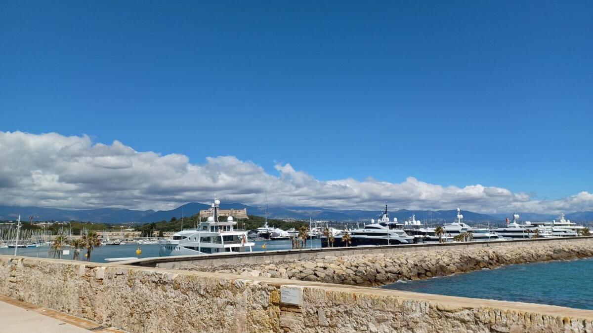 Juan Les Pins Tanit Studio Climatise Vue Sur Mer Piscine Антіб Екстер'єр фото